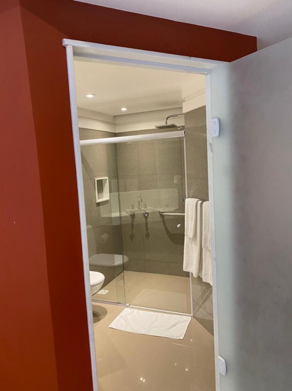 Double or Twin Room Disability Access