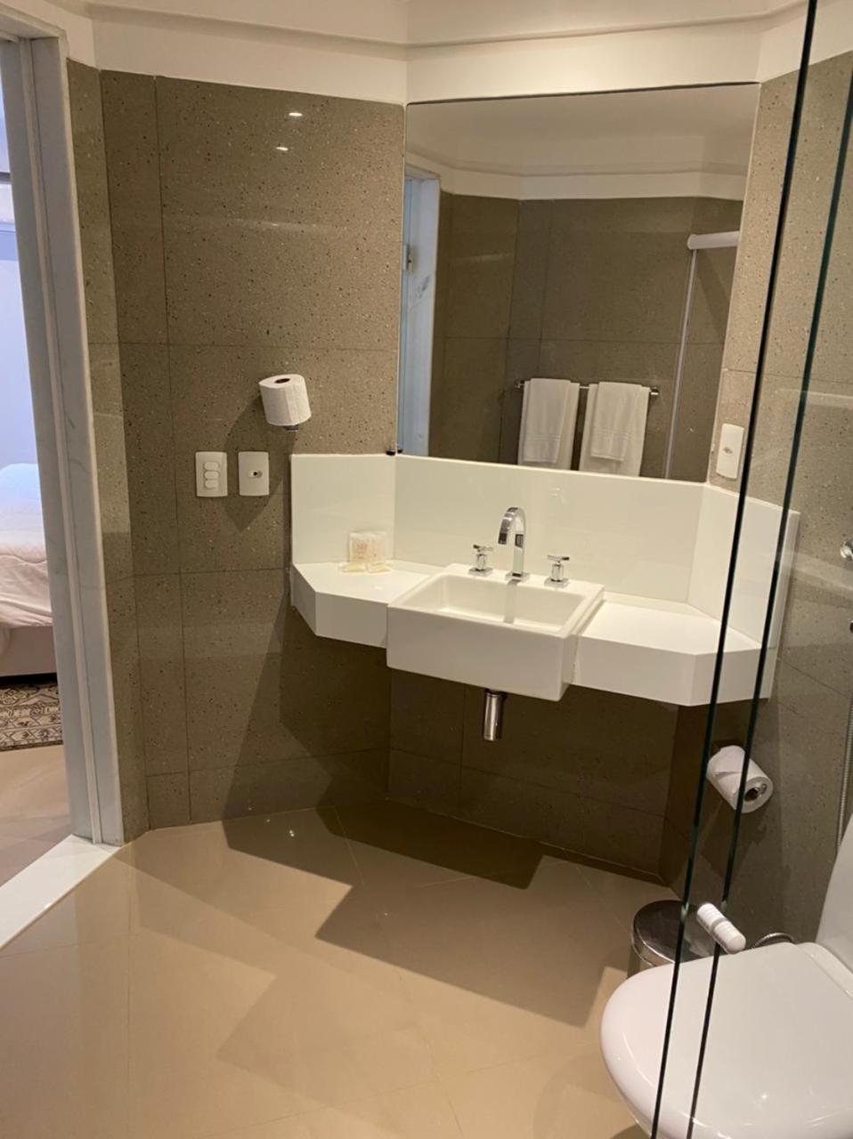Double or Twin Room Disability Access