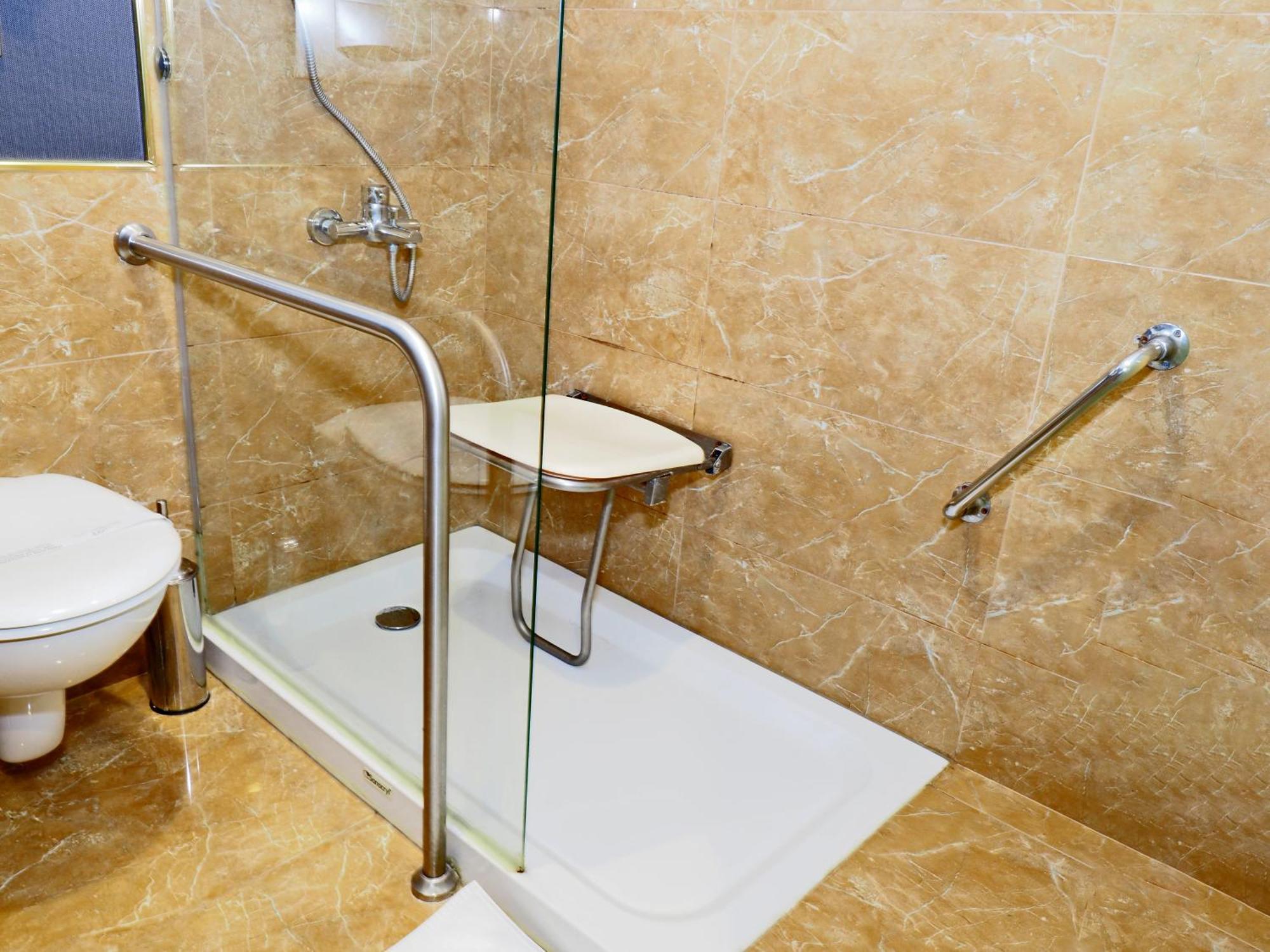 Twin Room Disability Access