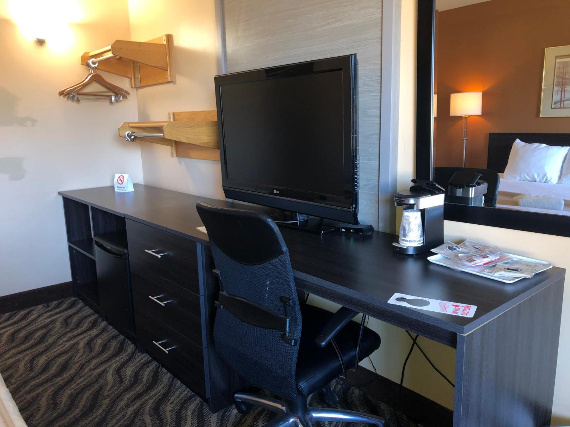 Standard King Room