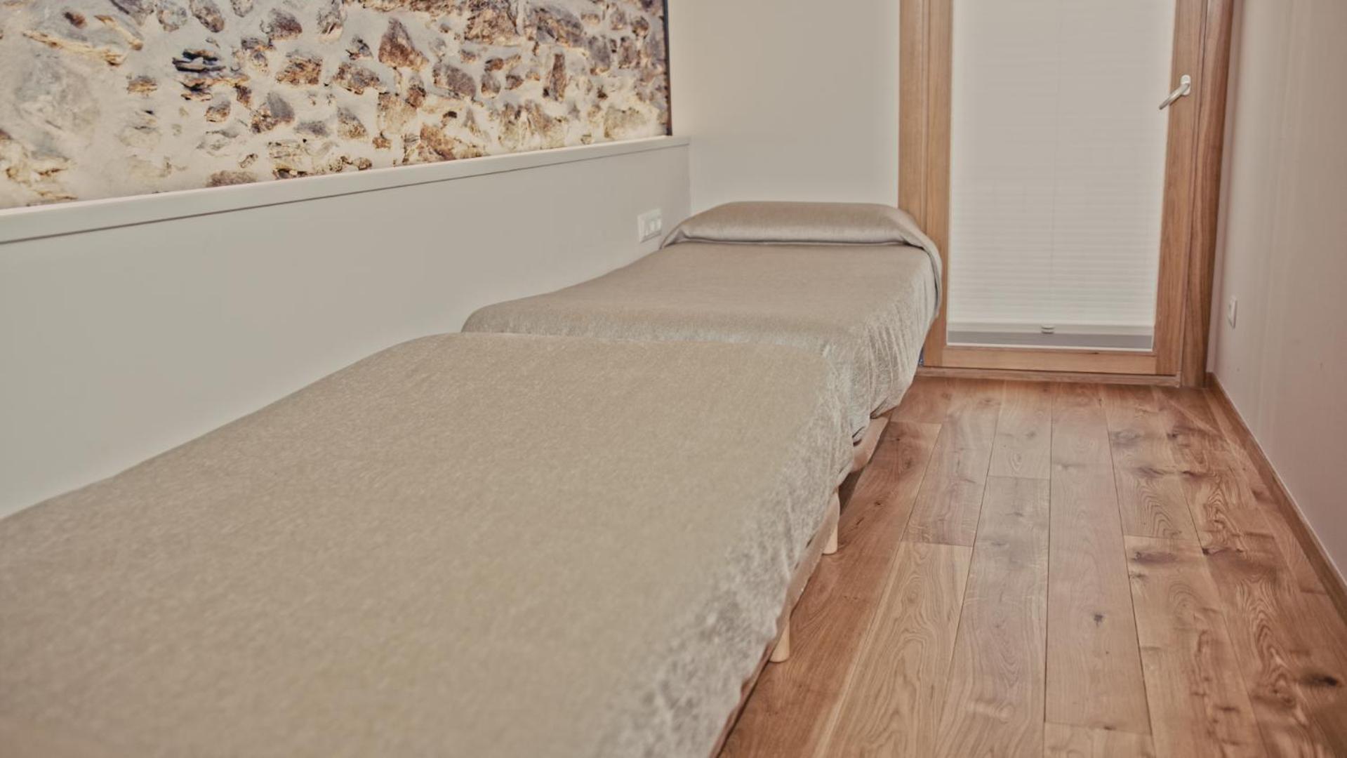 Two-Bedroom Apartment No Pet Friendly Annex