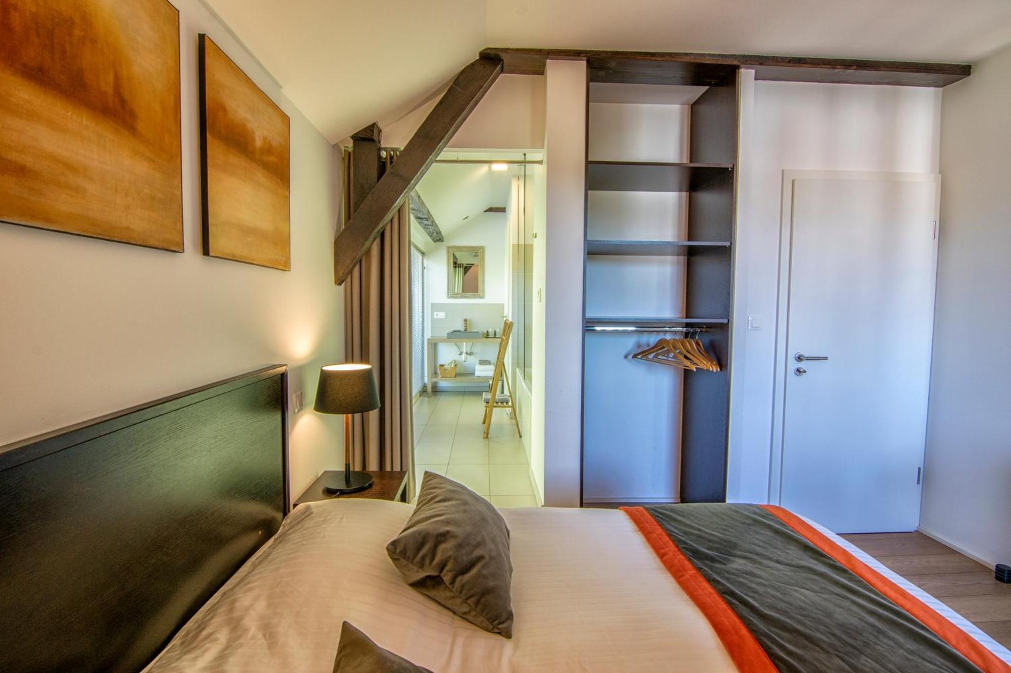 Superior Double or Twin Room Terrace 2