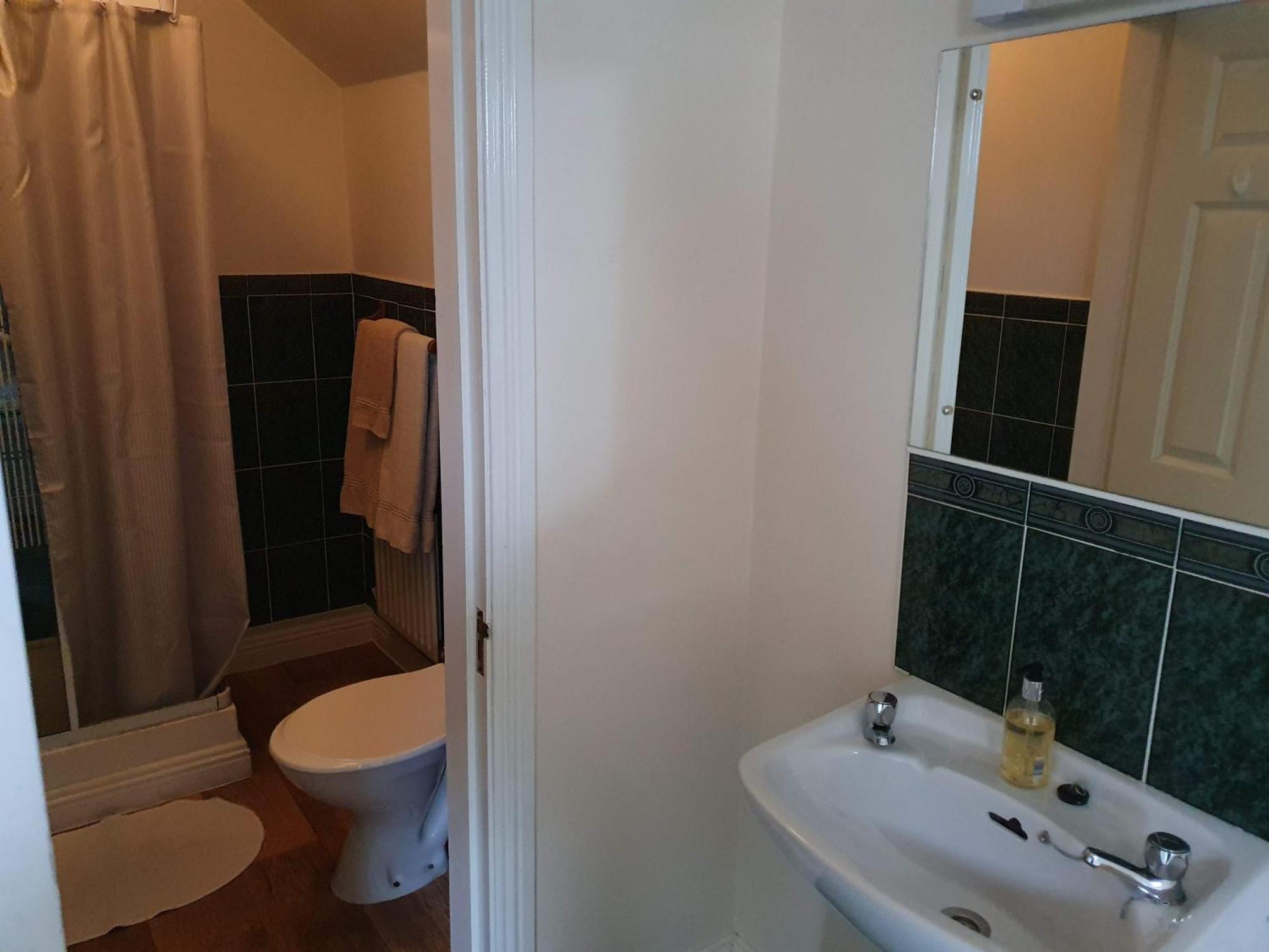 Double Room Private Bathroom