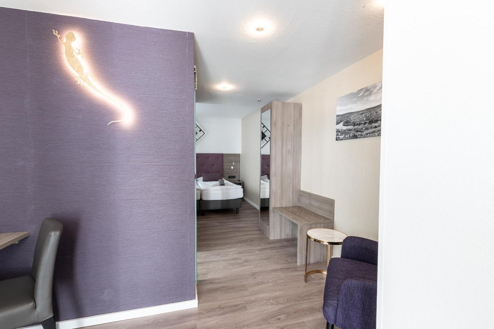 Superior Double Room Rear House
