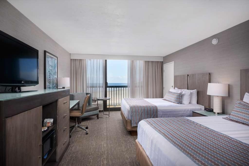 Queen Room Two Queen Beds Ocean View Non-Smoking