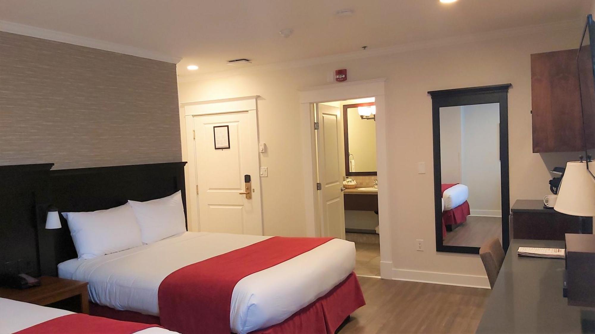 Queen Room Two Queen Beds