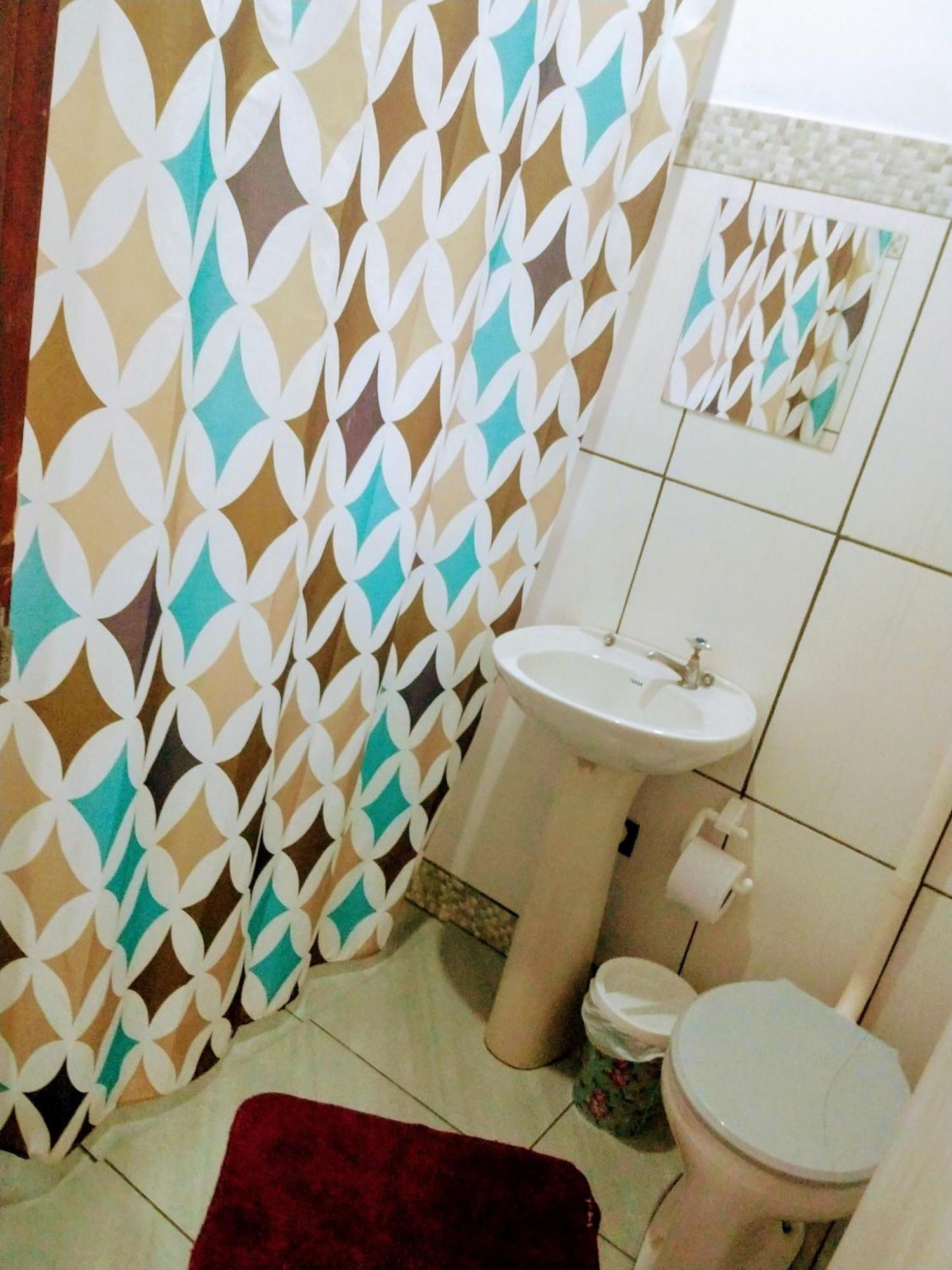 Triple Room Private Bathroom
