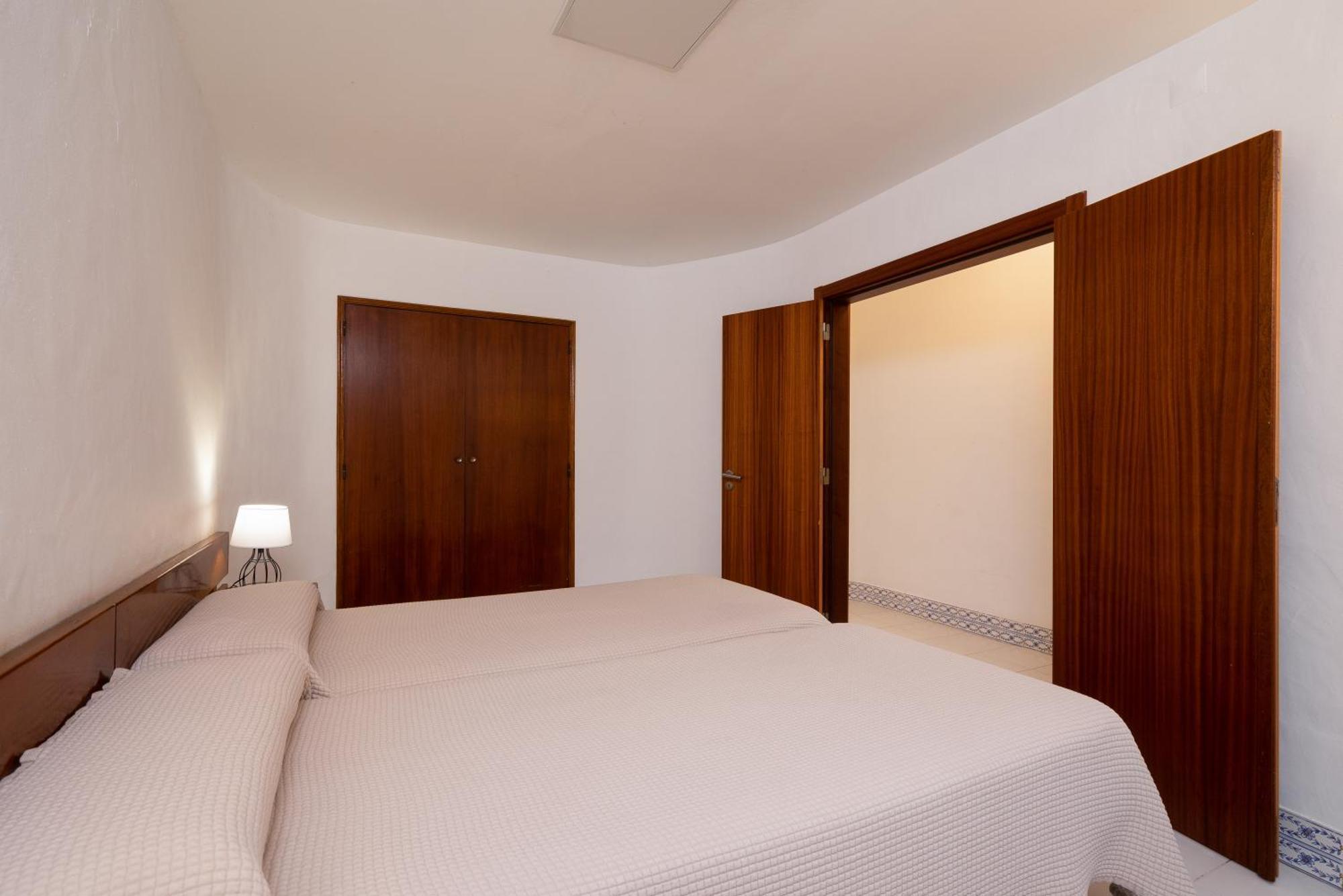 Apartamento com 1 Quarto