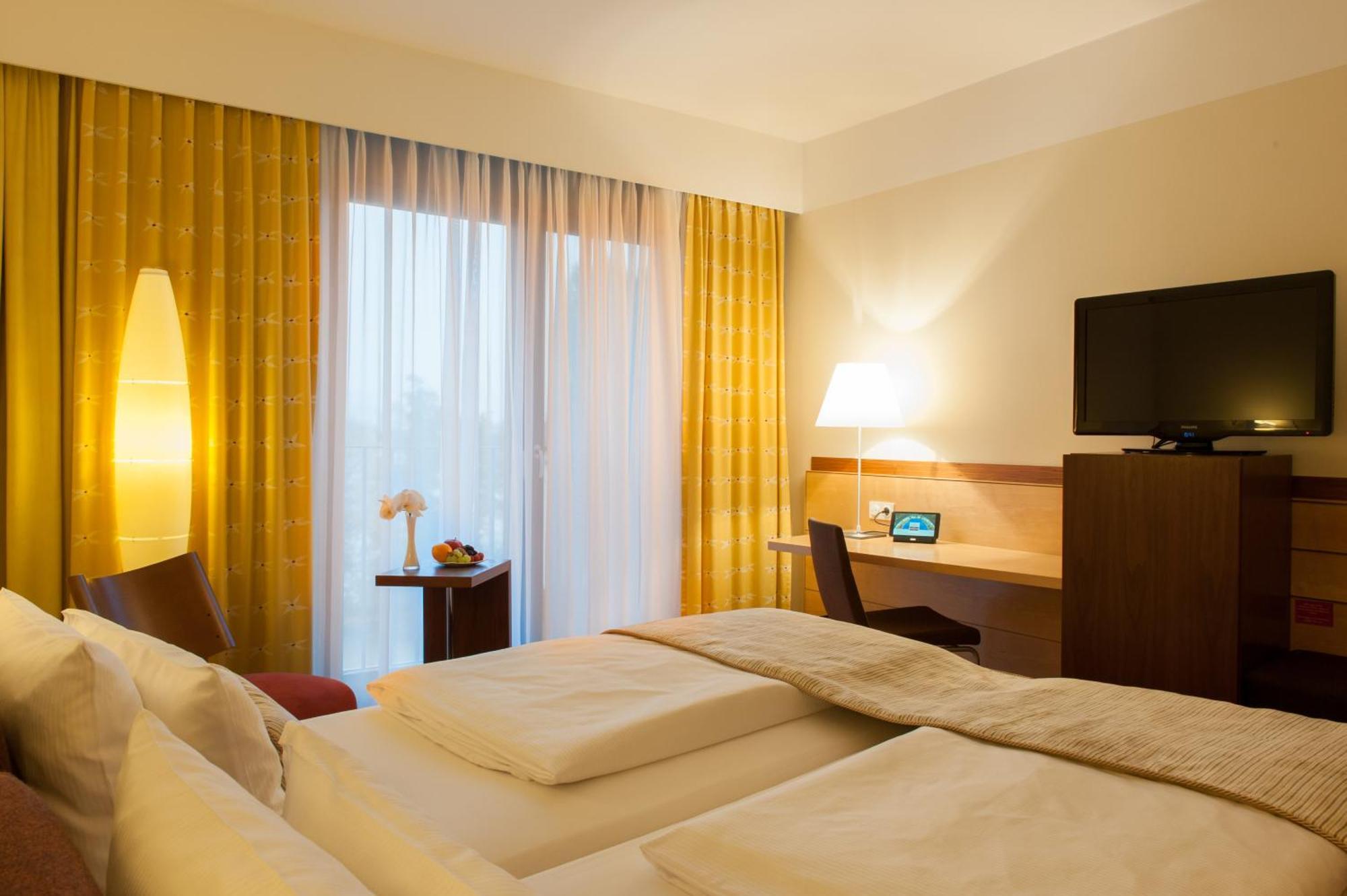 Relax Double Room Lake View
