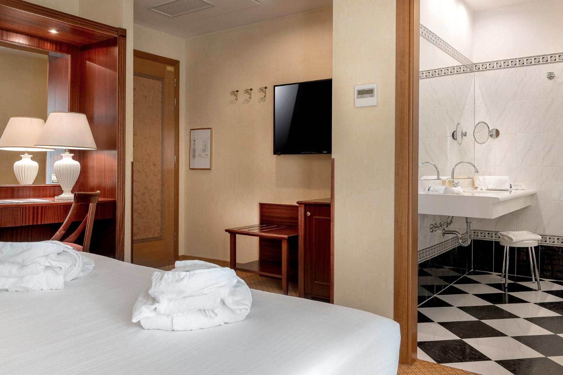 Premium Double or Twin Room Spa Access