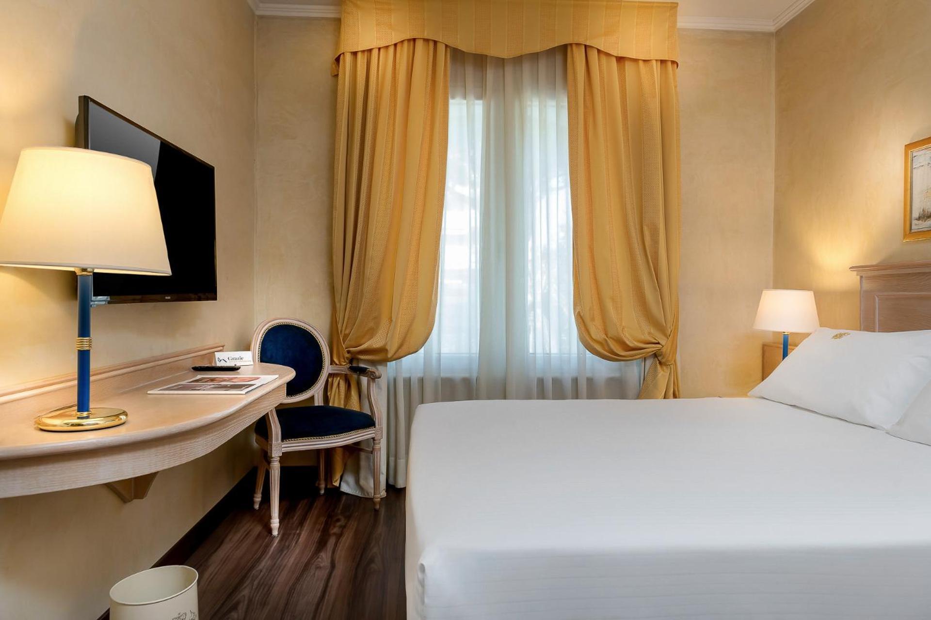 Comfort Double or Twin Room