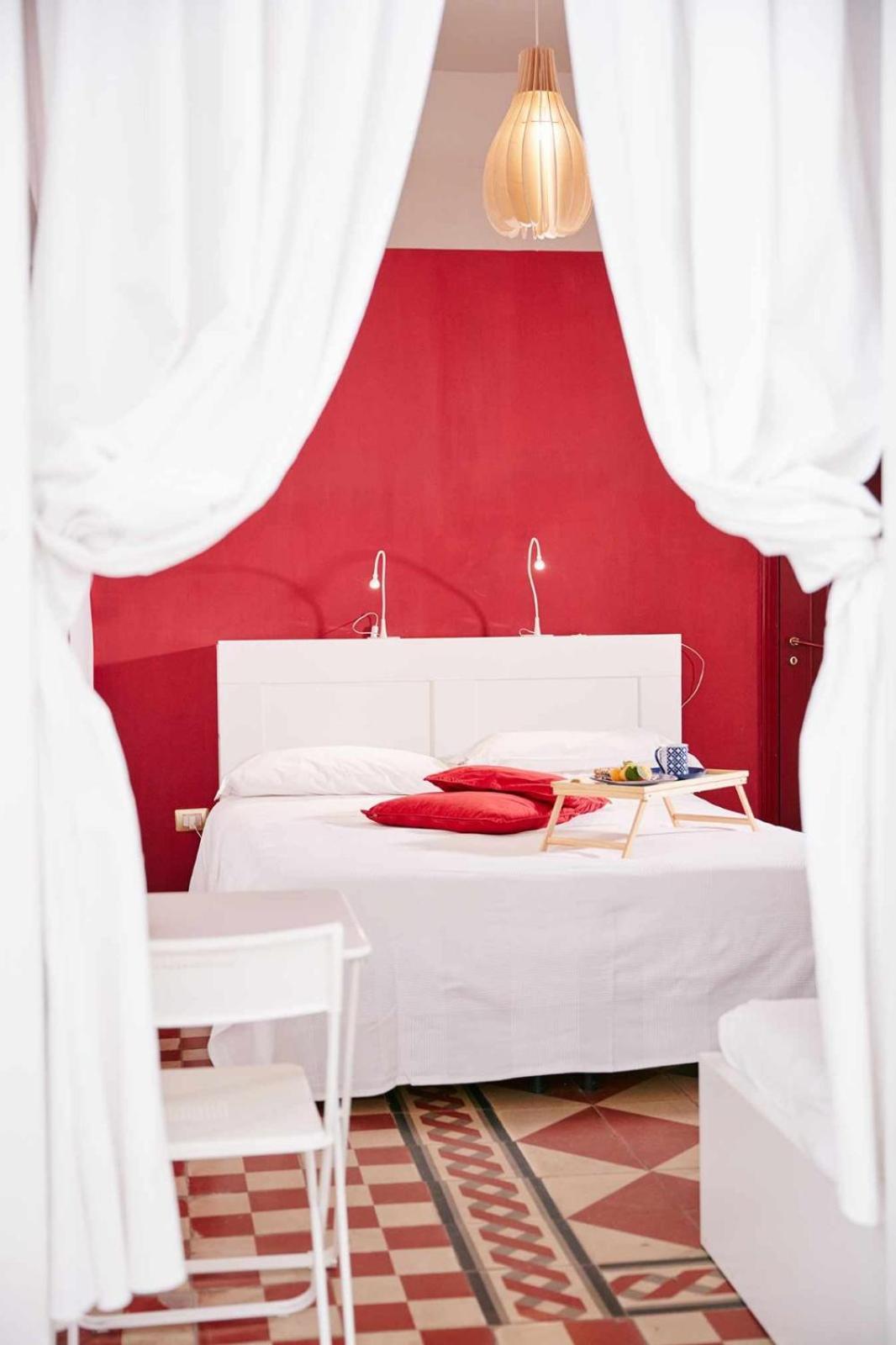 Double or Twin Room Private Bathroom