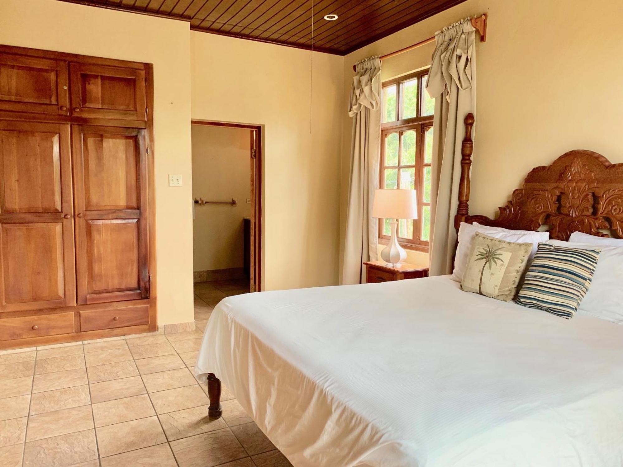 Garden View Deluxe Suite