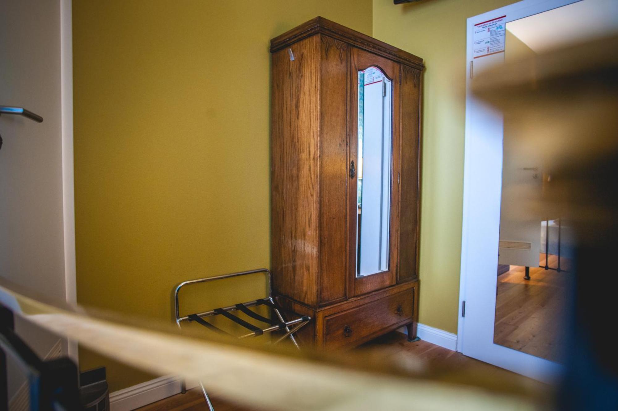 Comfort Single Room