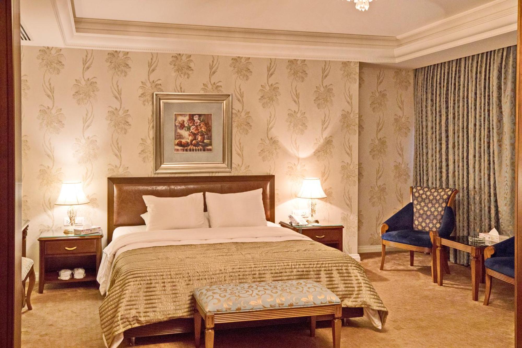 Executive One-Bedroom Suite