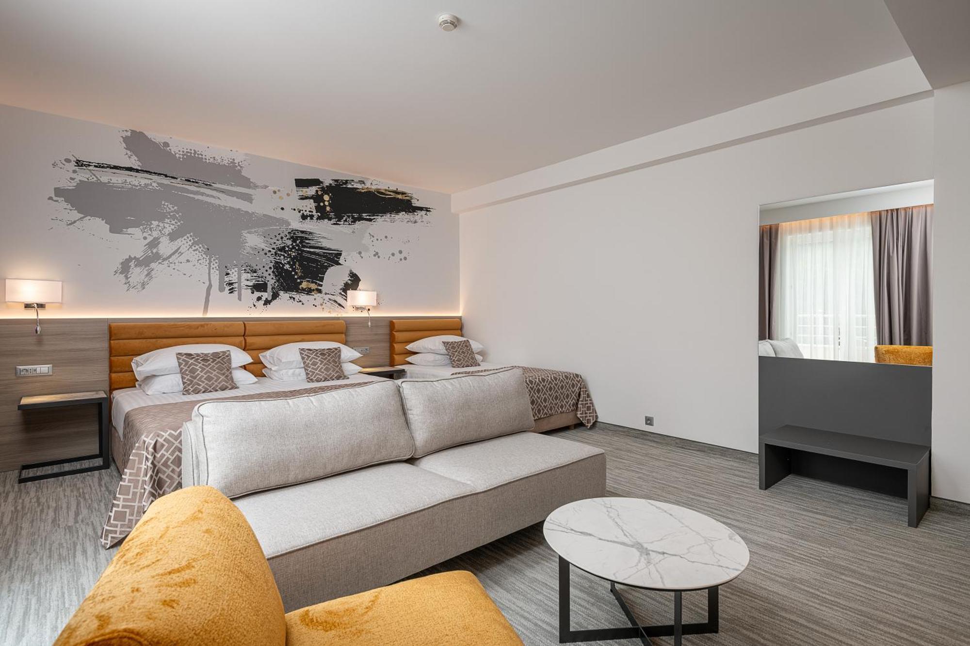 Chambre Familiale (2 Adultes et 2 Enfants)
