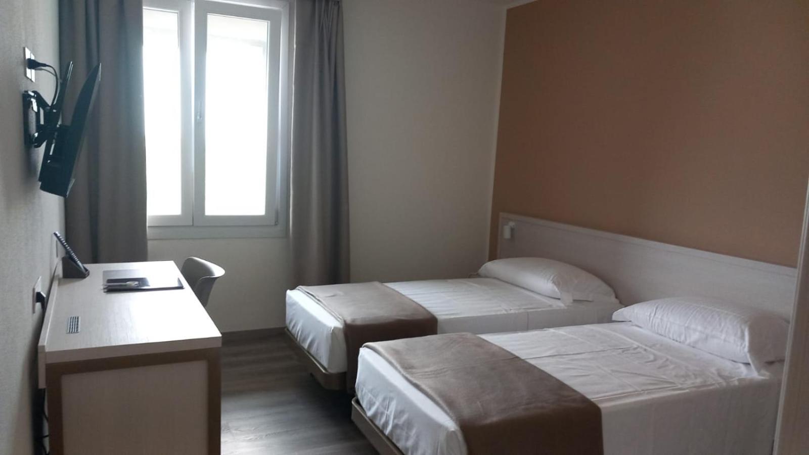 Twin Room Disability Access