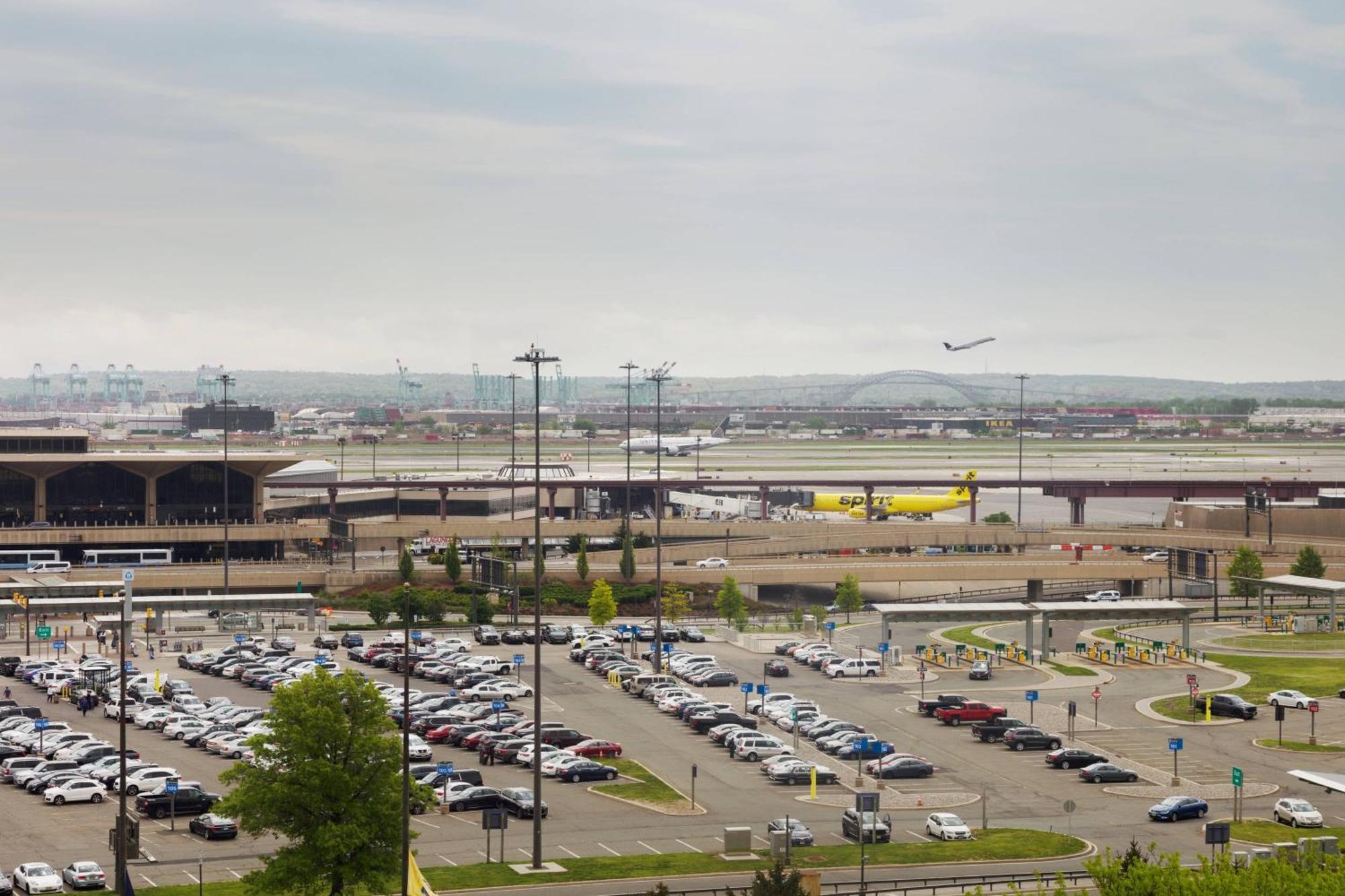 King Room Airport View