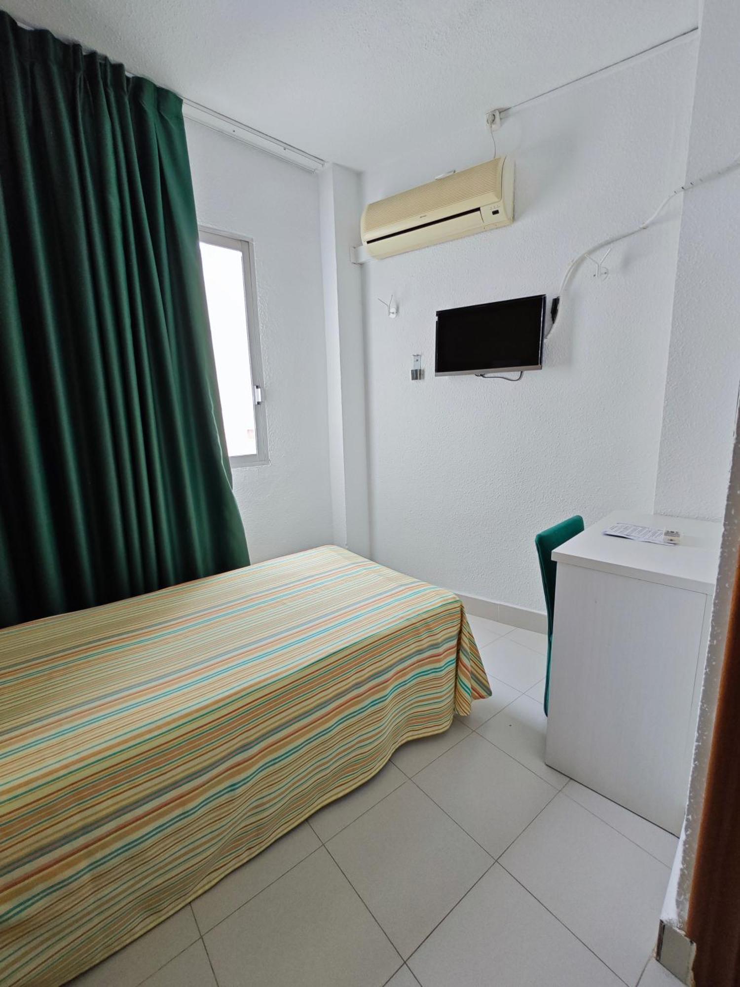 Single Room