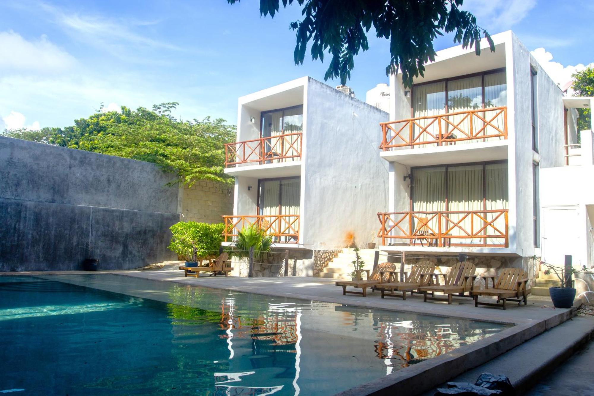 Double Room Pool View
