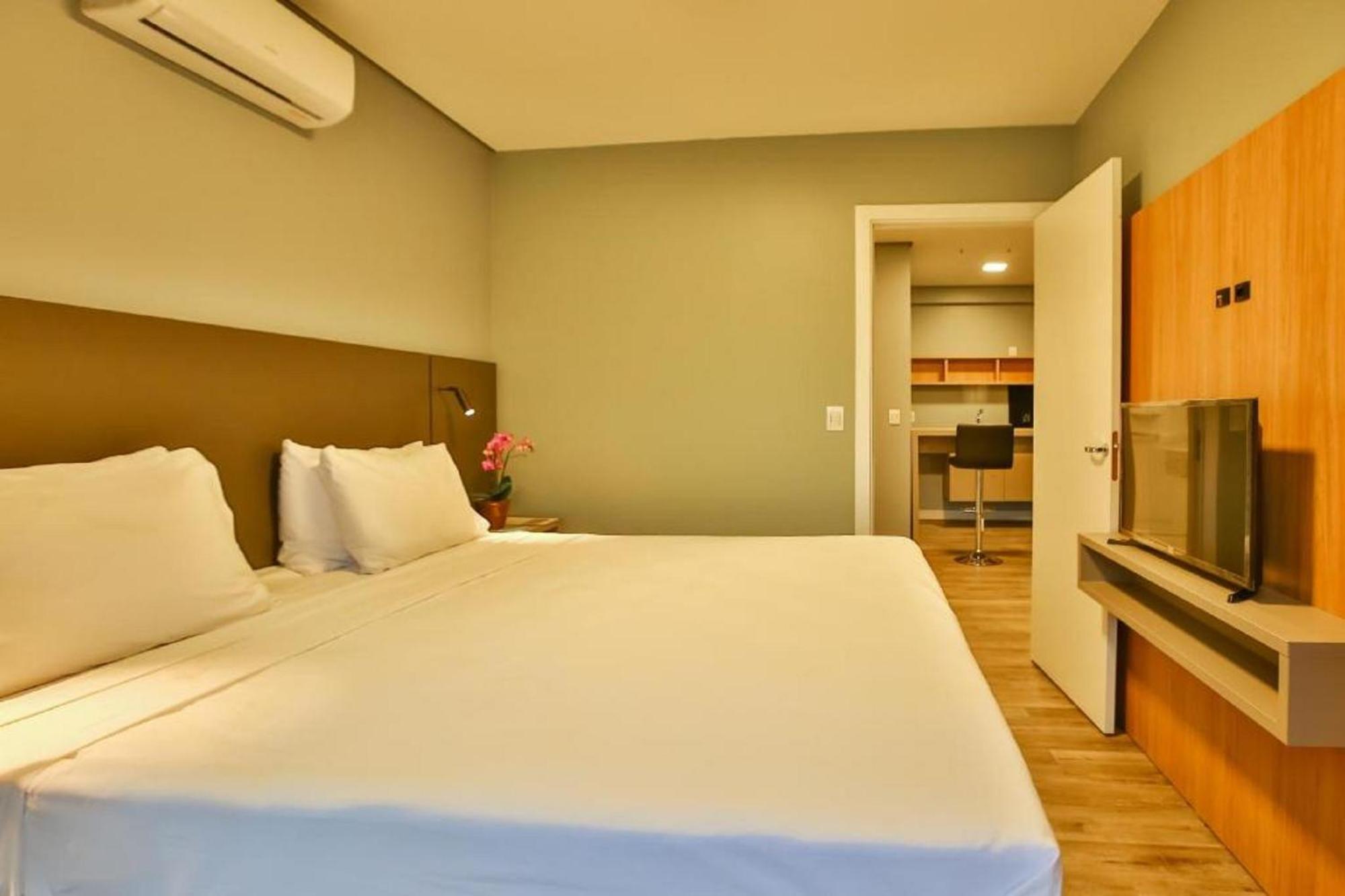 Quadruple Room Lake View
