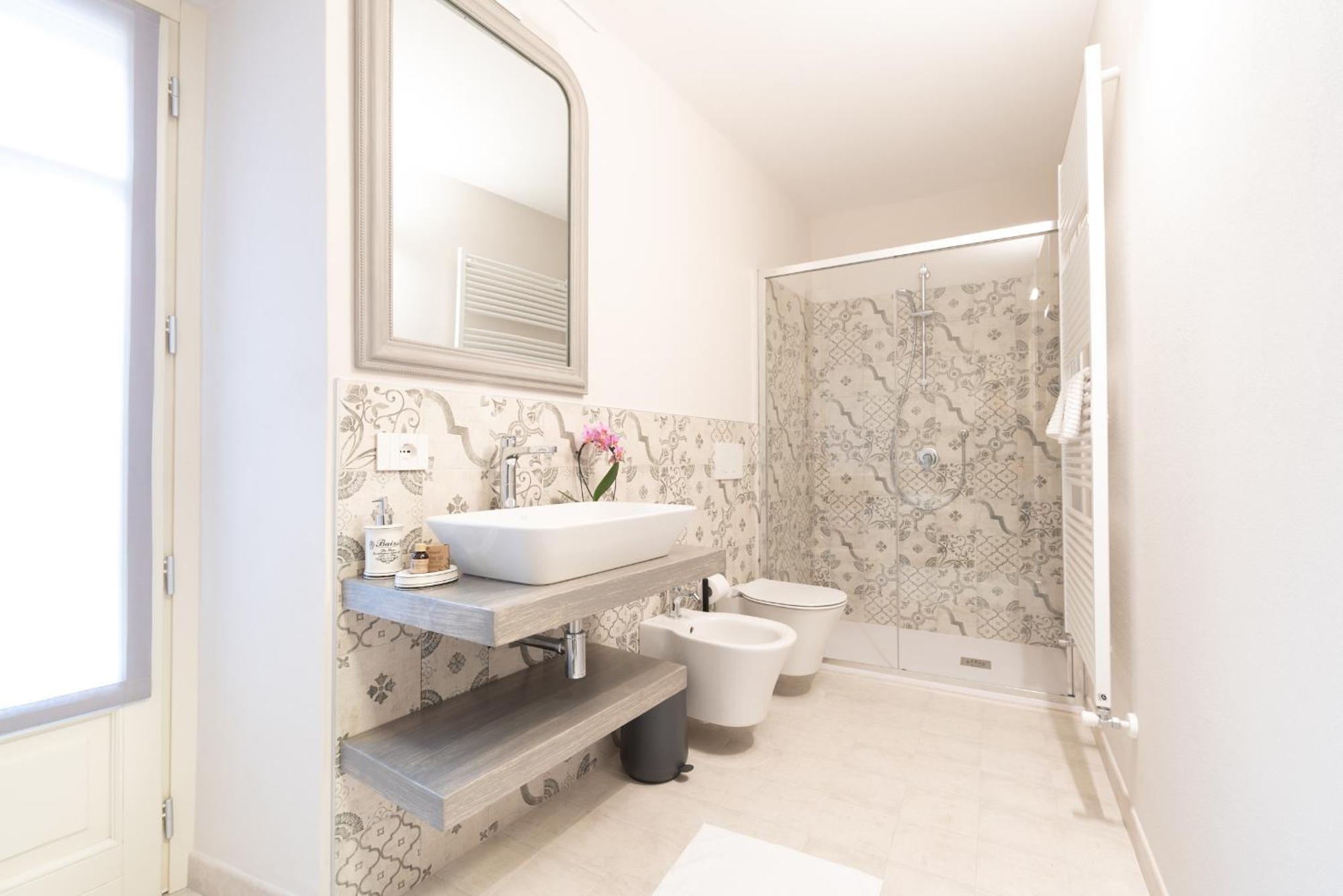 Deluxe Double or Twin Room Garden View