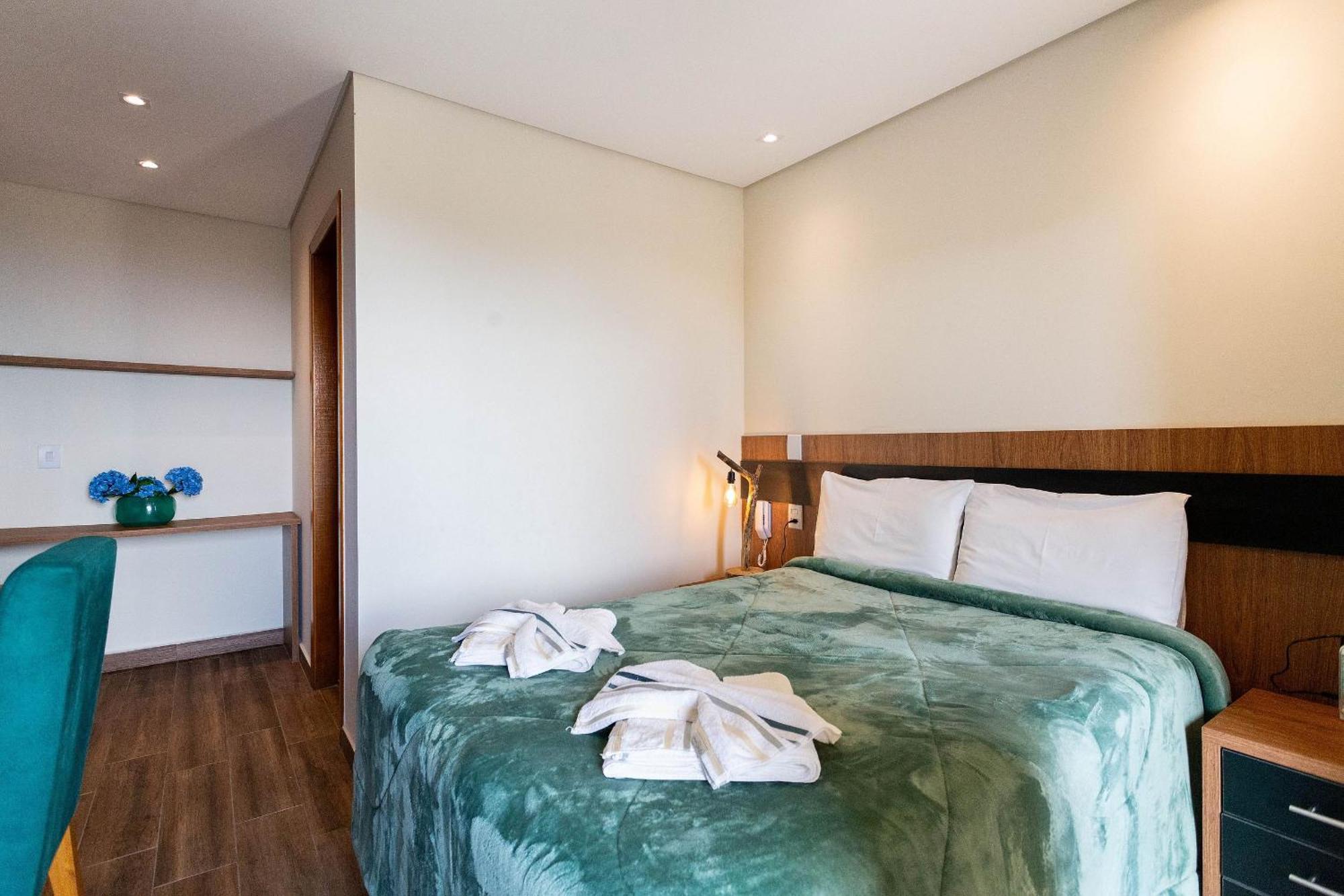 Junior Suite Mountain View