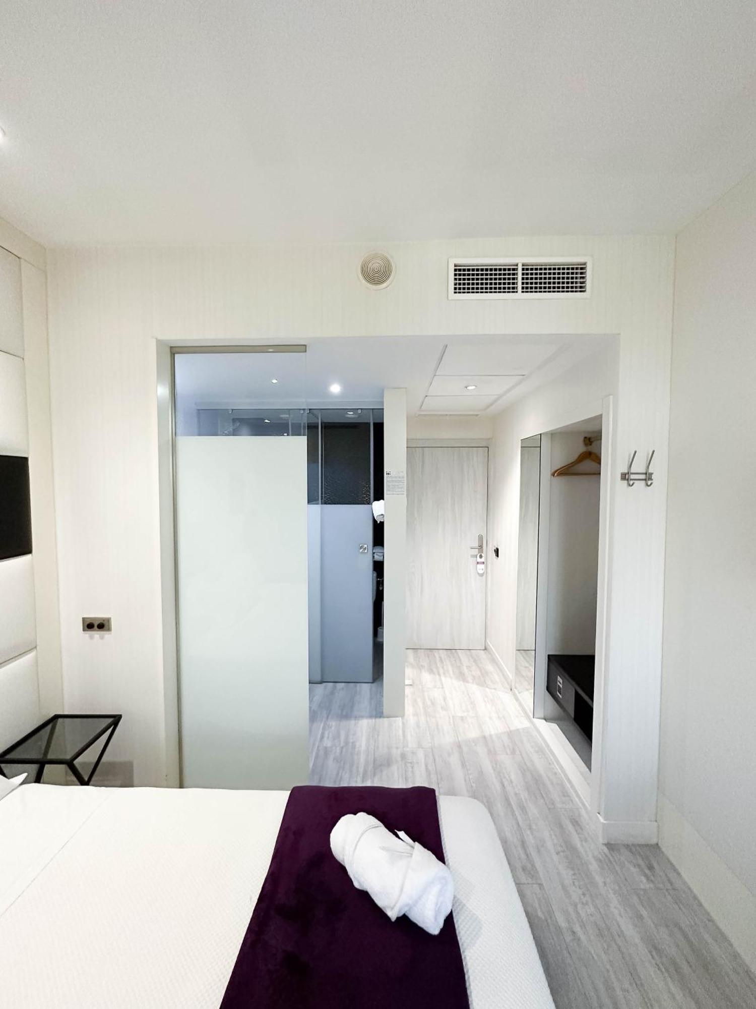 King Double Room
