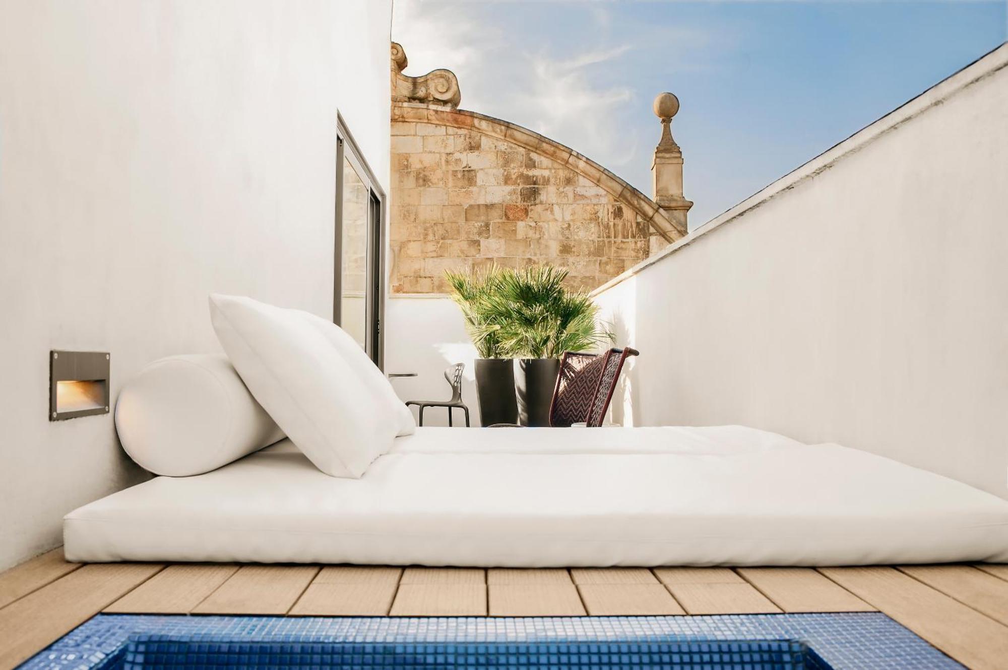 Jewel Suite Double terrace city view