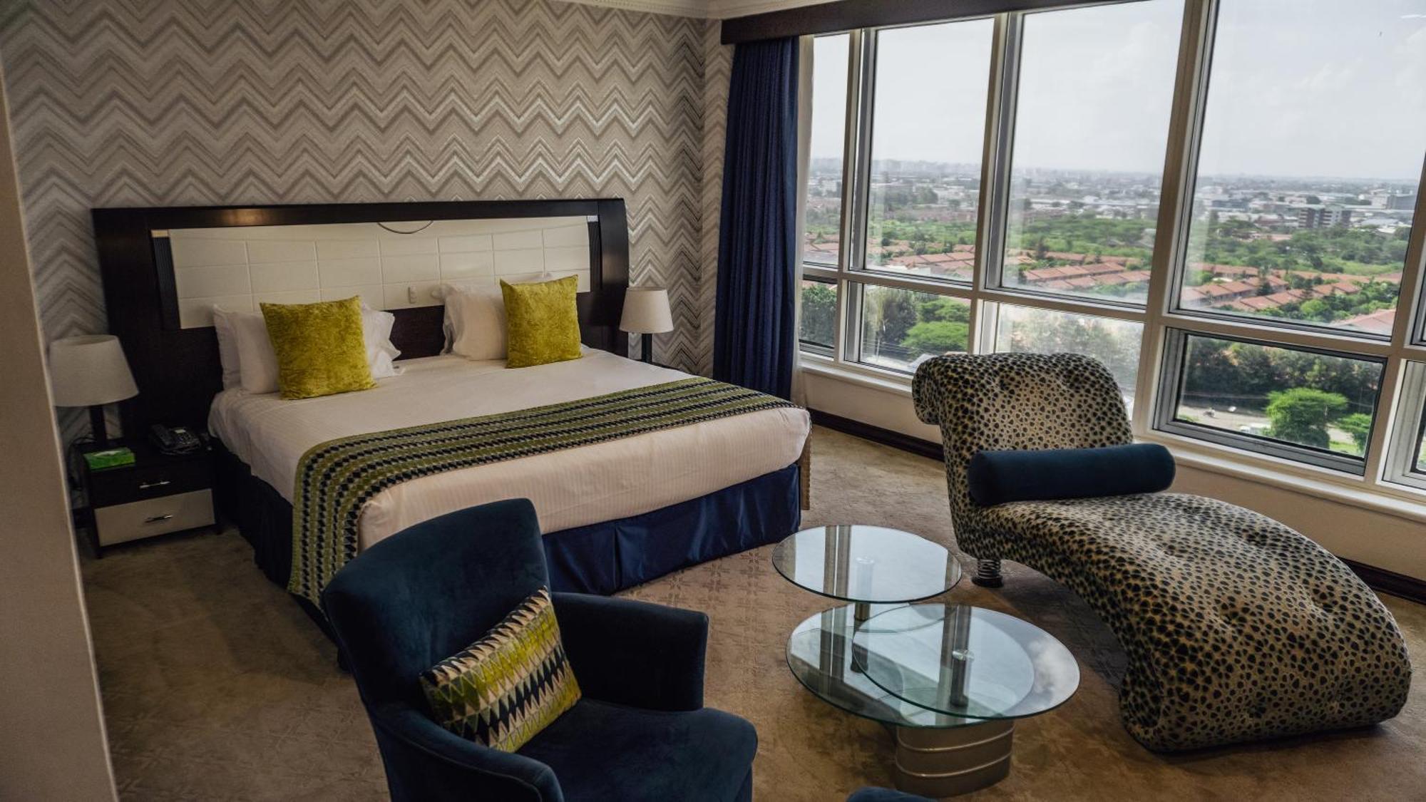 Executive Room Skyline View