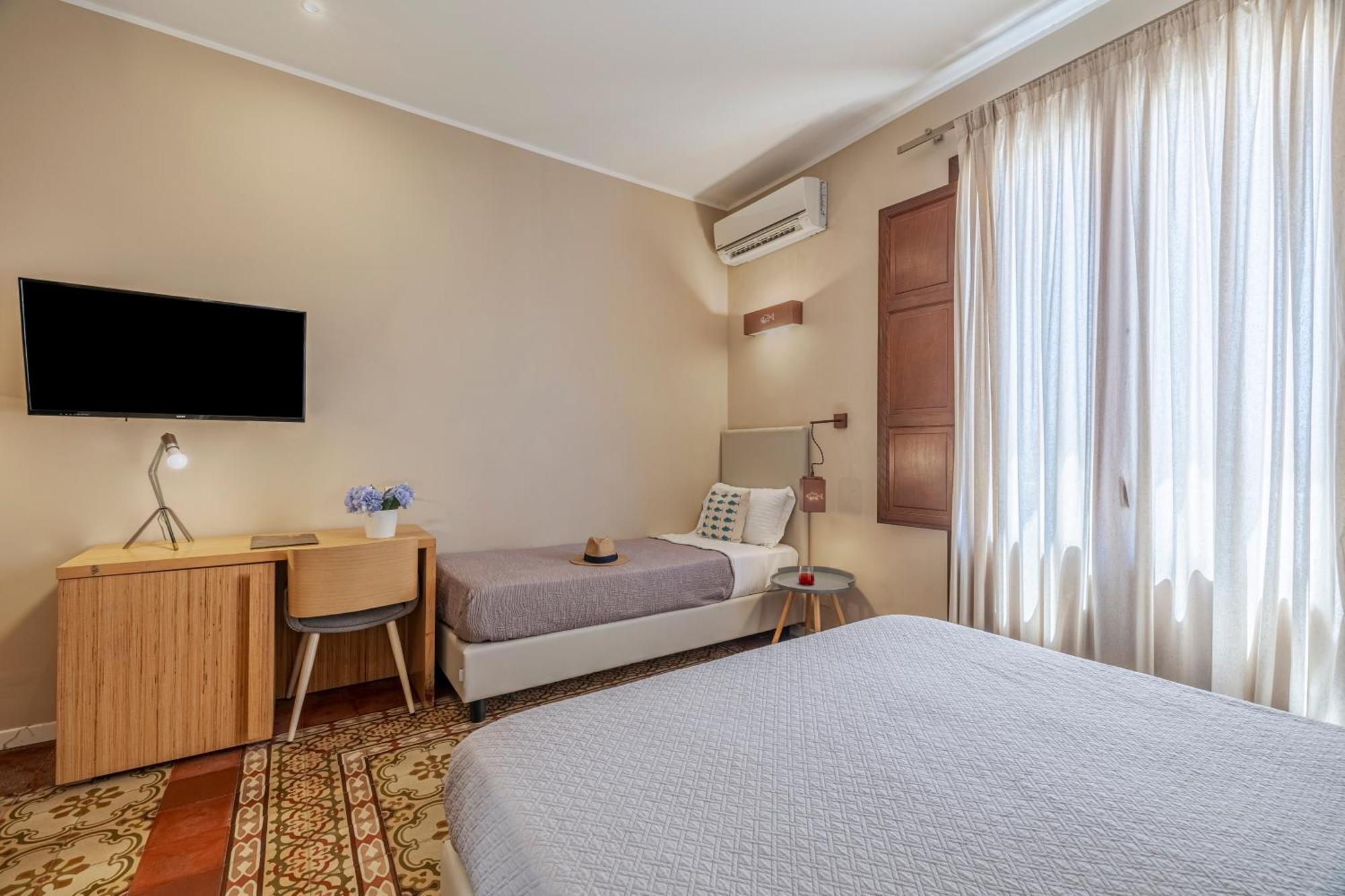 Triple Room Balcony