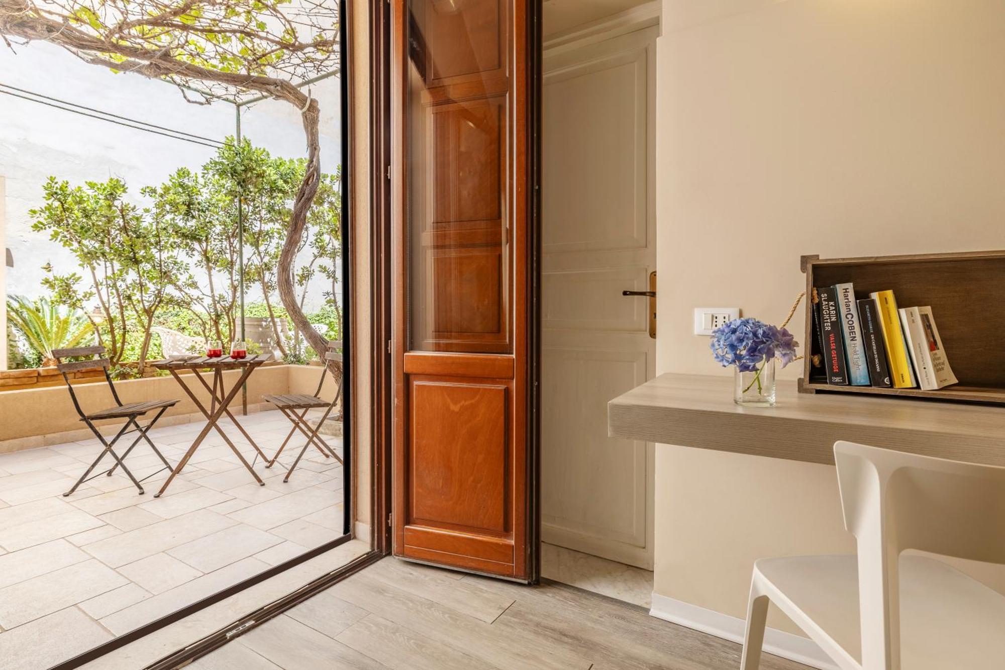 Double Room Private Terrace
