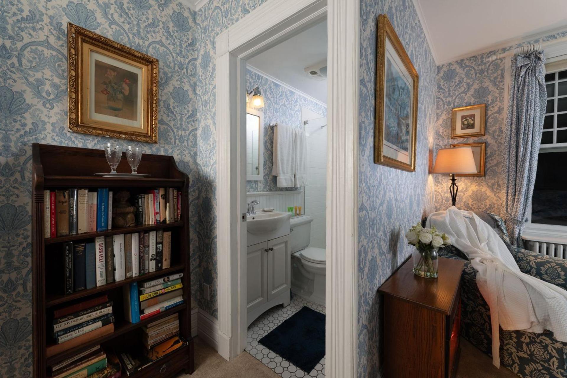 Queen Room Sea View