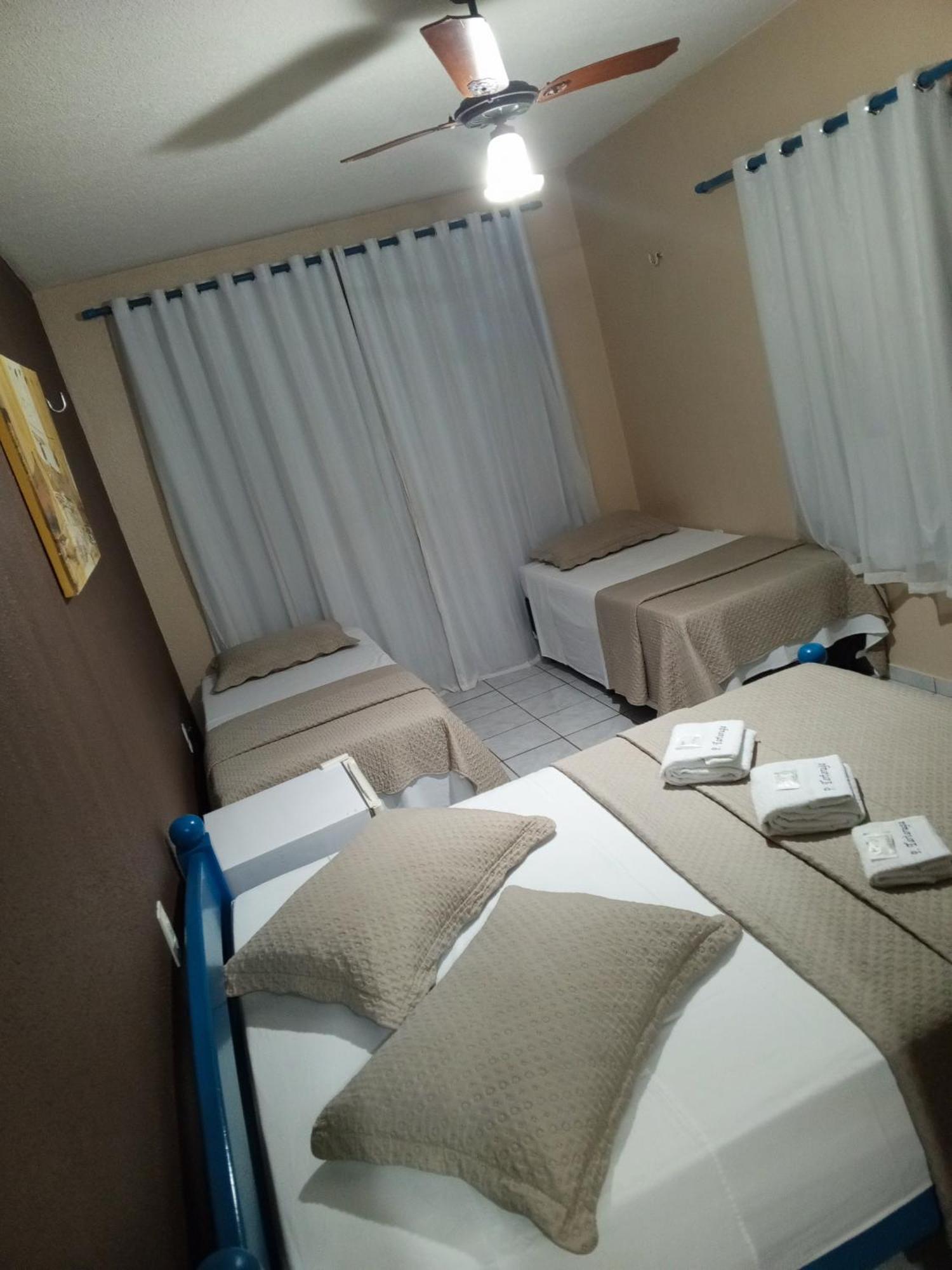Quarto Quádruplo com Varanda