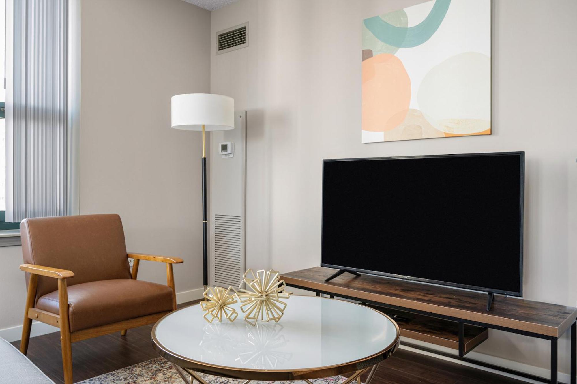 One-Bedroom Apartment Self Check Virtual Front Desk