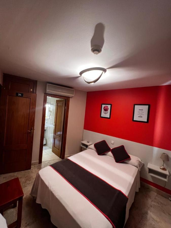 Double Room,1590463759:JPEG