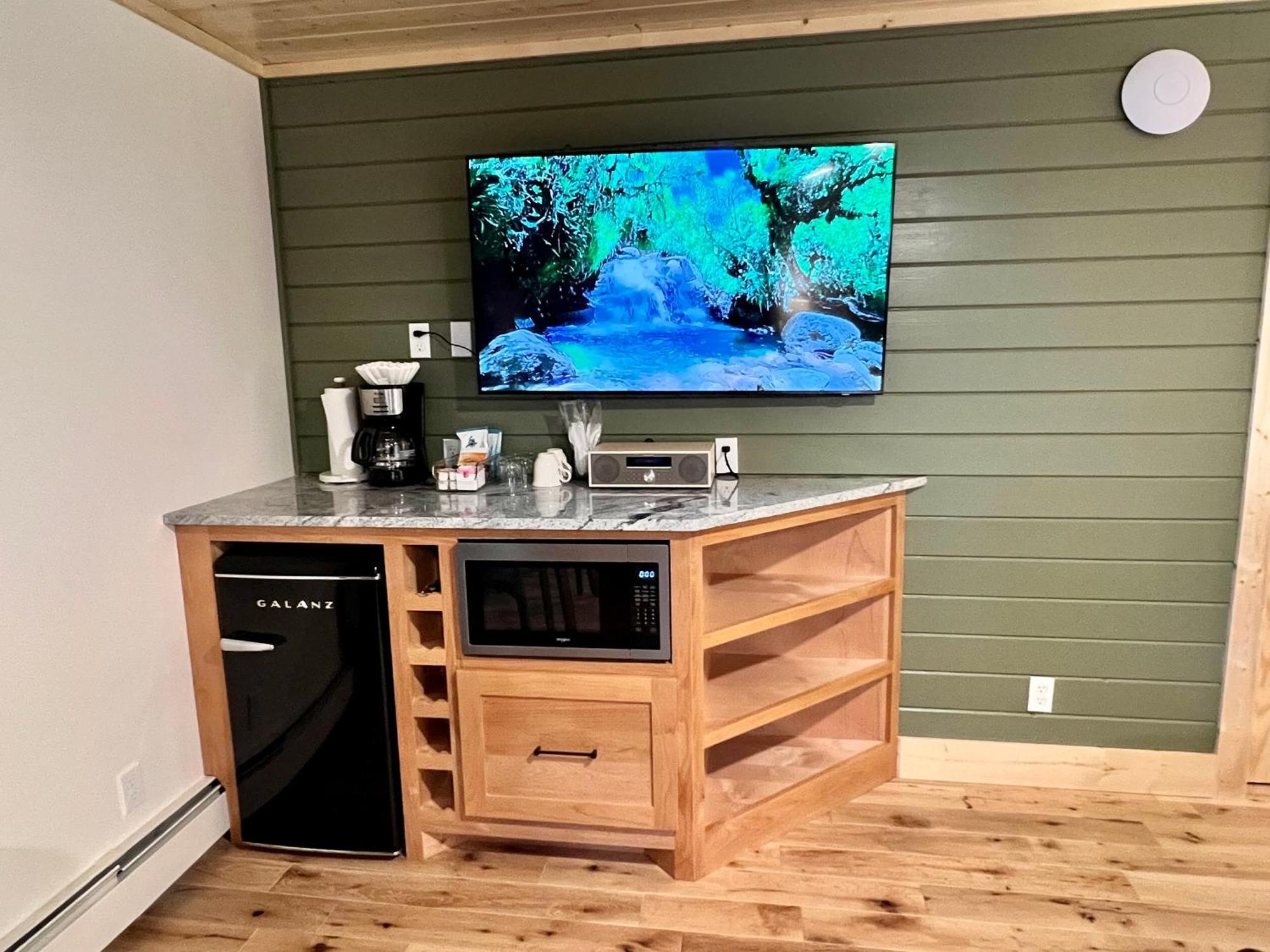 Double Room Mountain View