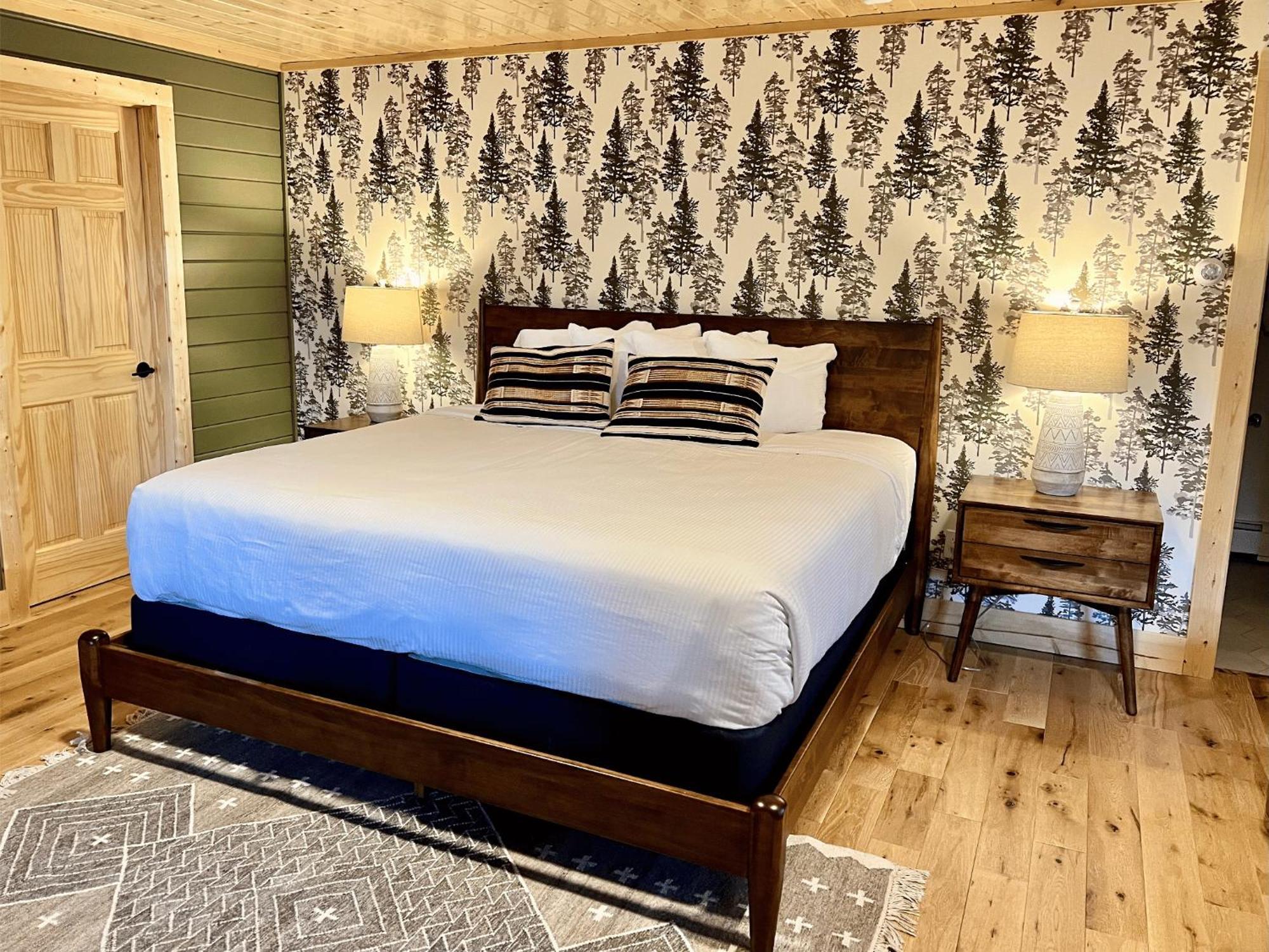 Double Room Mountain View