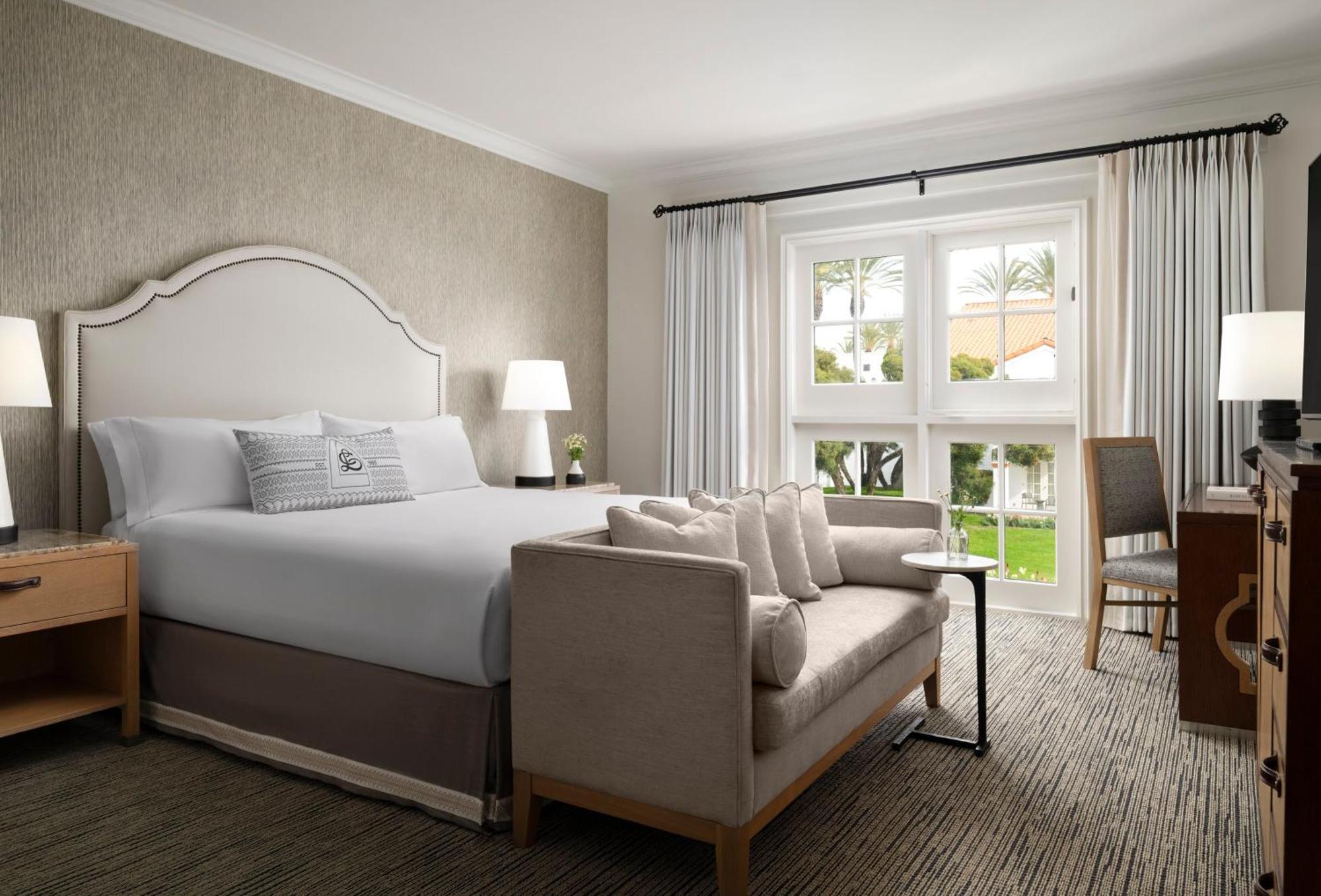Resort Room 1 King Bed