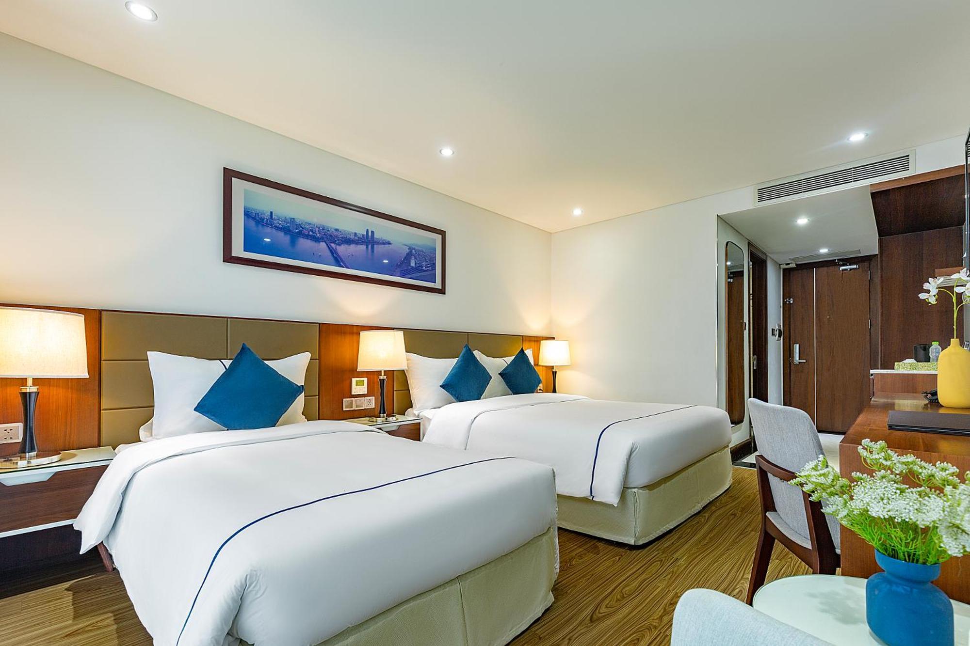 Luxury Triple Room