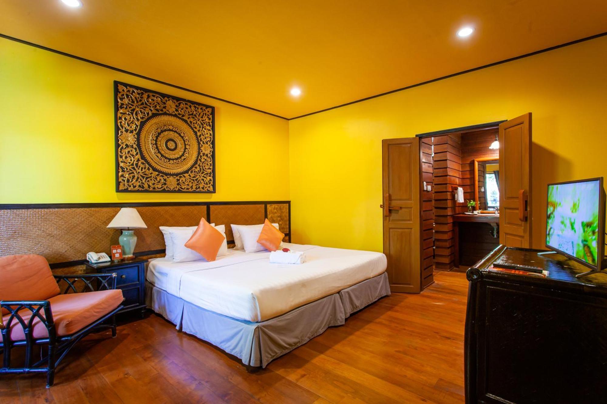 Deluxe Double or Twin Room Garden View