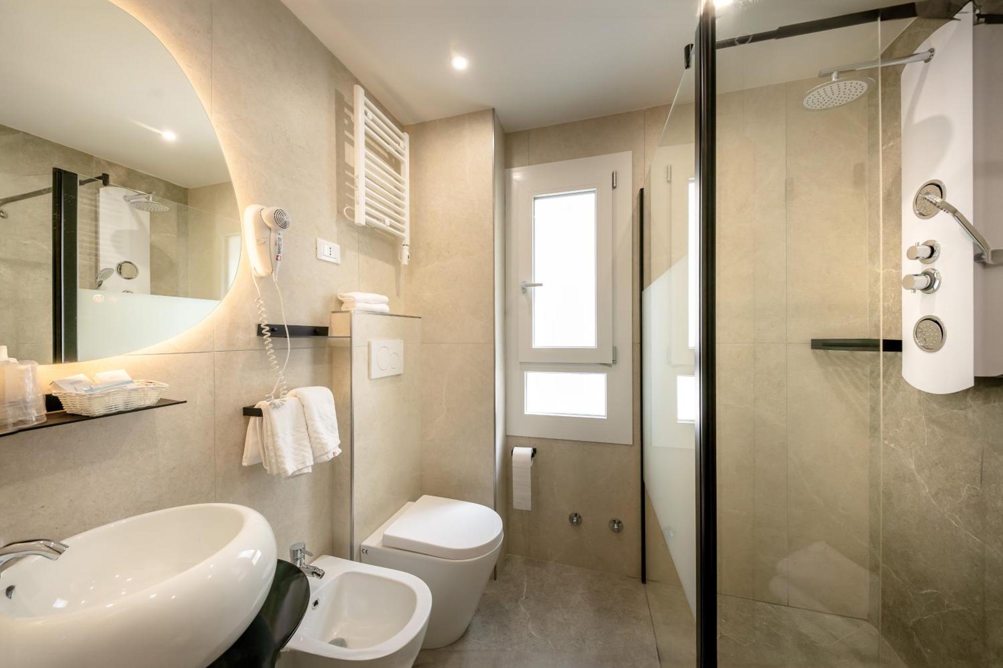 Classic Double or Twin Room