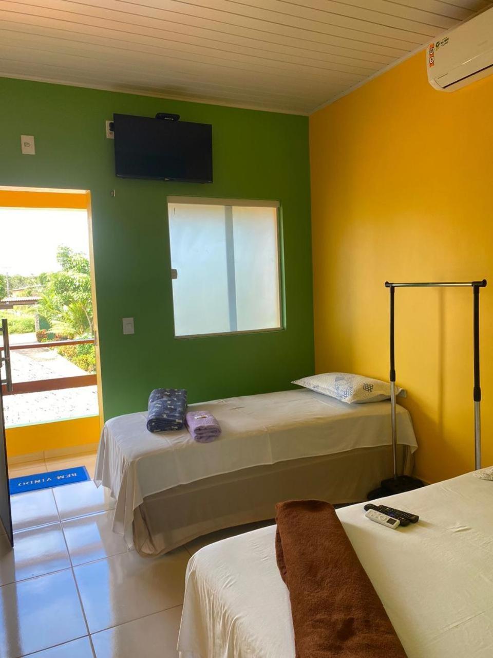 Quarto Triplo com Varanda