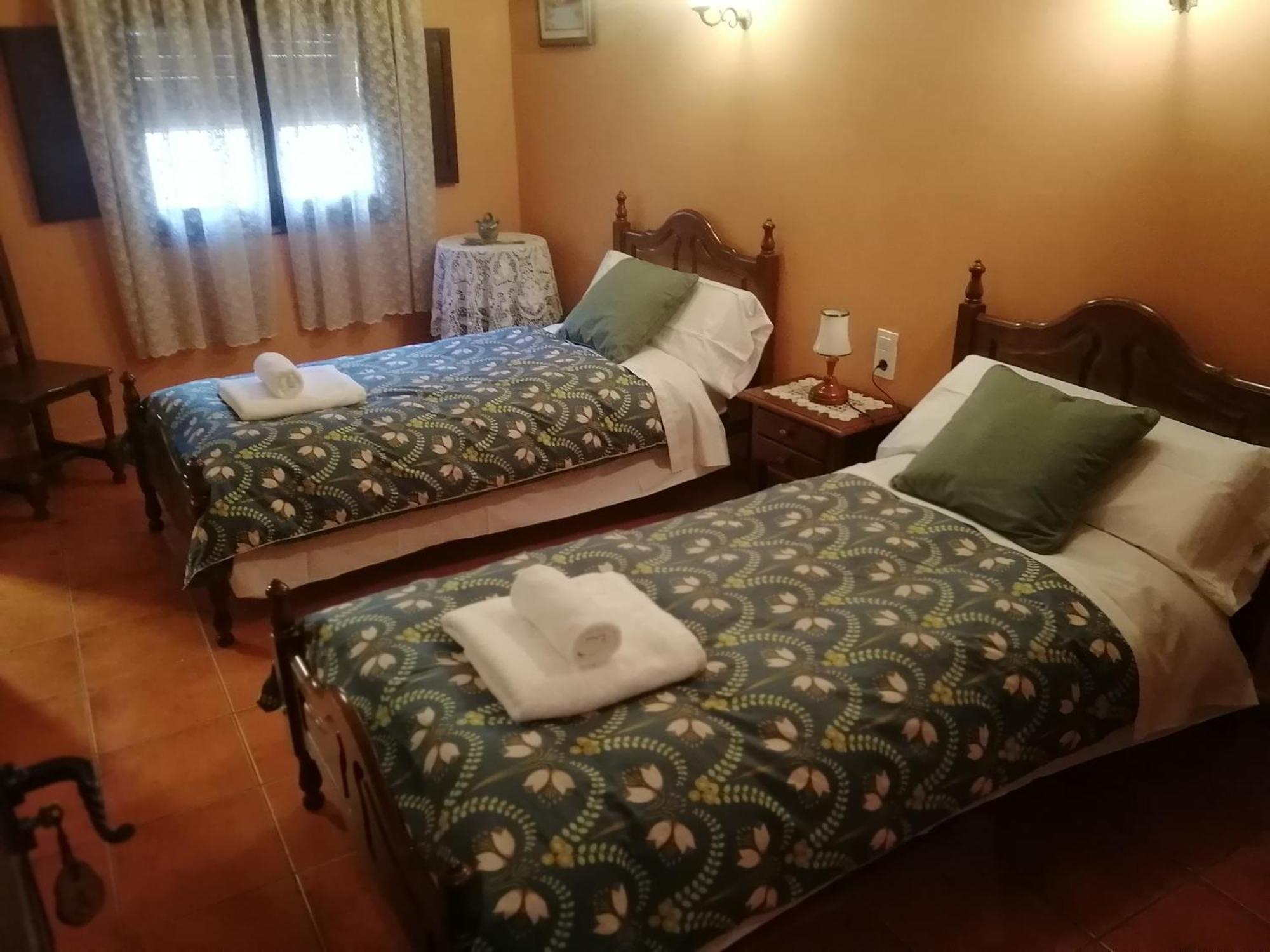 Twin Room Bathroom