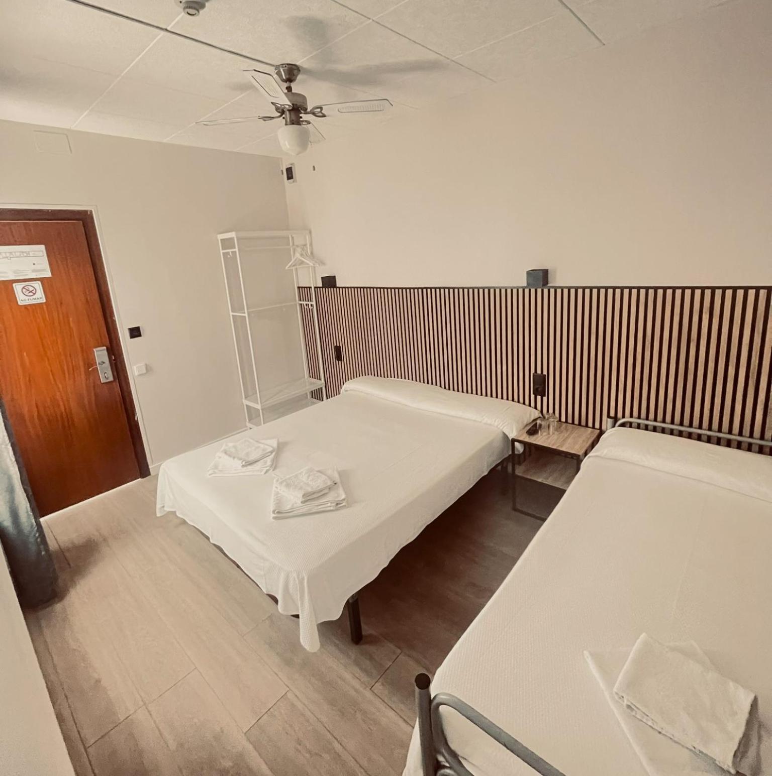 Triple Room Private Bathroom
