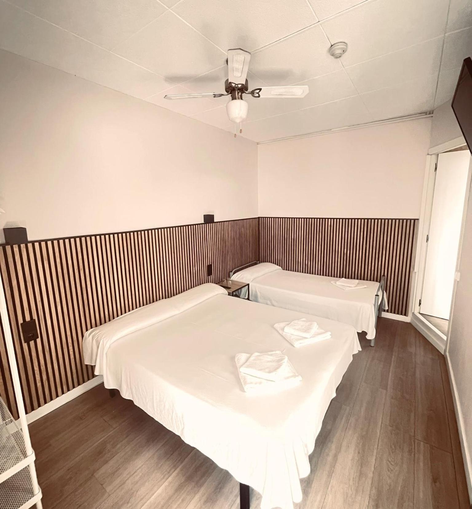 Triple Room Private Bathroom