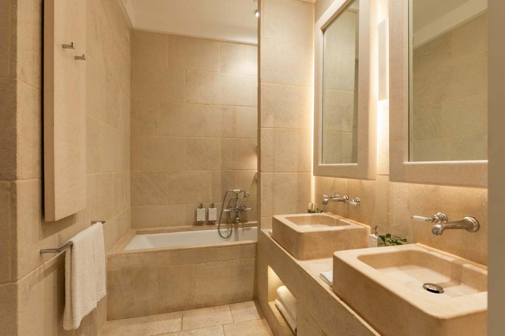 Superior Double Room La Corte