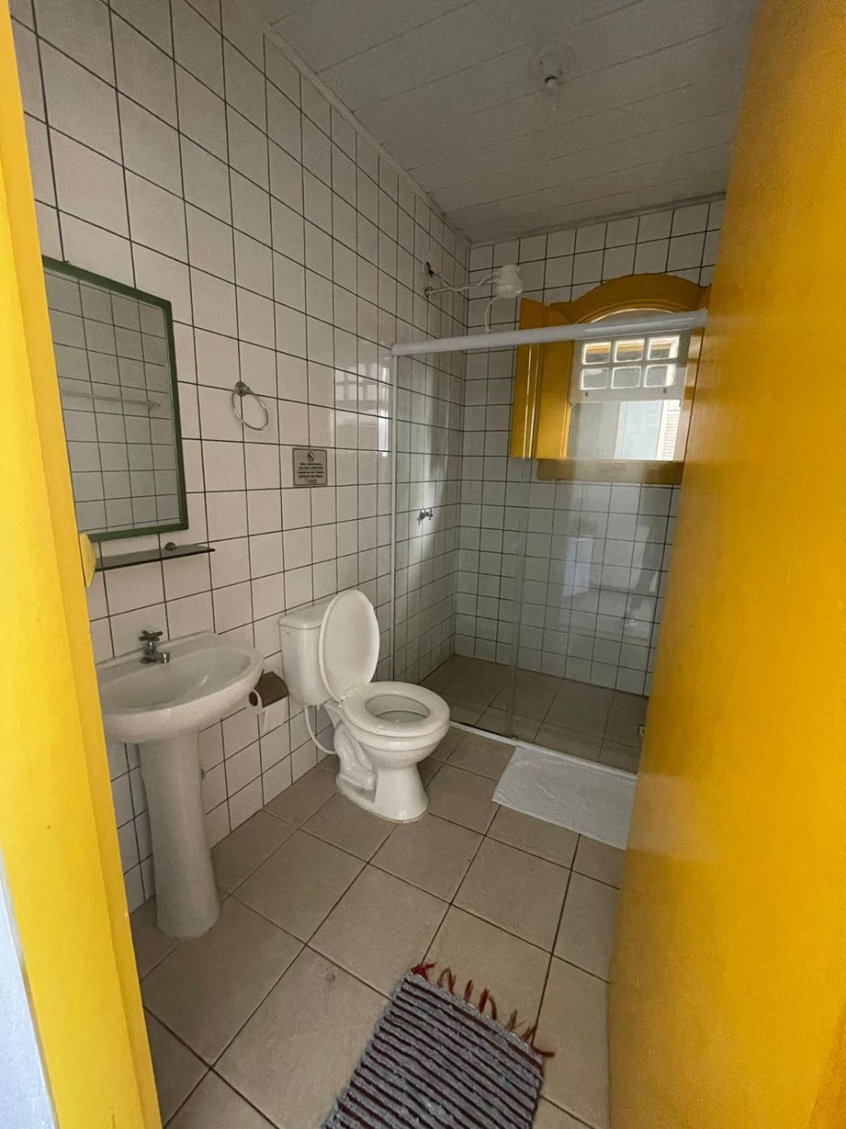 Quarto Duplo - Andar Térreo