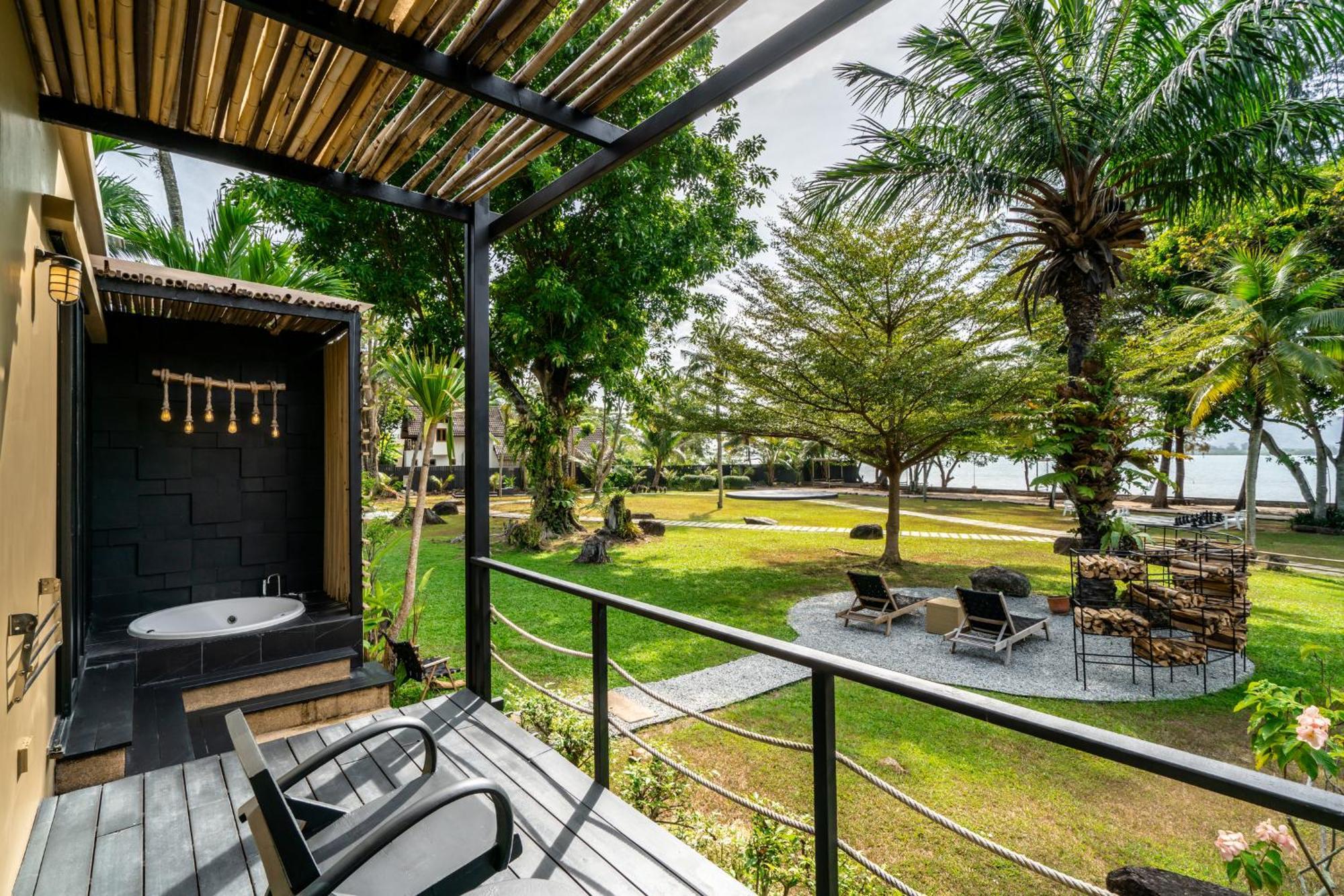 Studio Villa Ocean View Kayak Paddle Board Playground