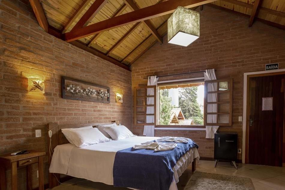 Deluxe Double Room Bath